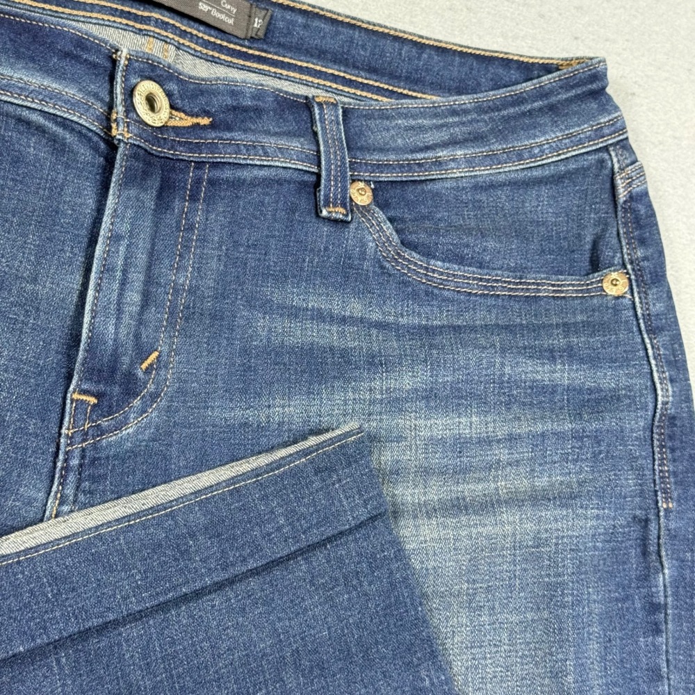 Levis Curvy Bootcut Jeans Medium Wash Blue Denim Stretch Pants Womens 12 W31 L32